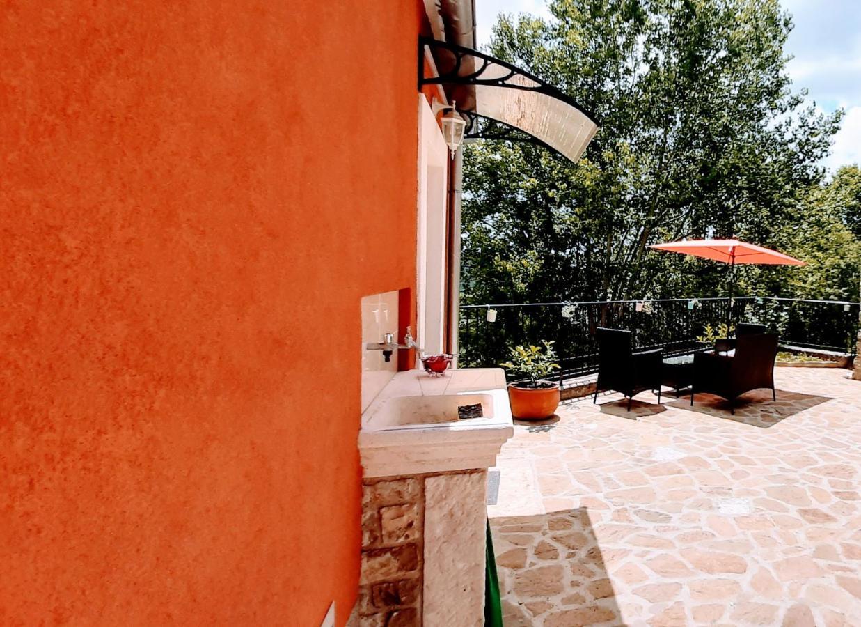 Provvidenza Villa Motovun Exteriör bild