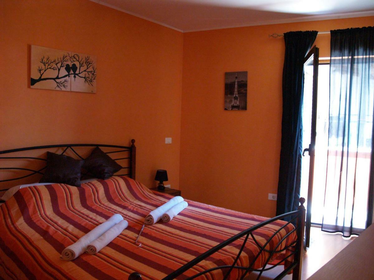 Provvidenza Villa Motovun Exteriör bild